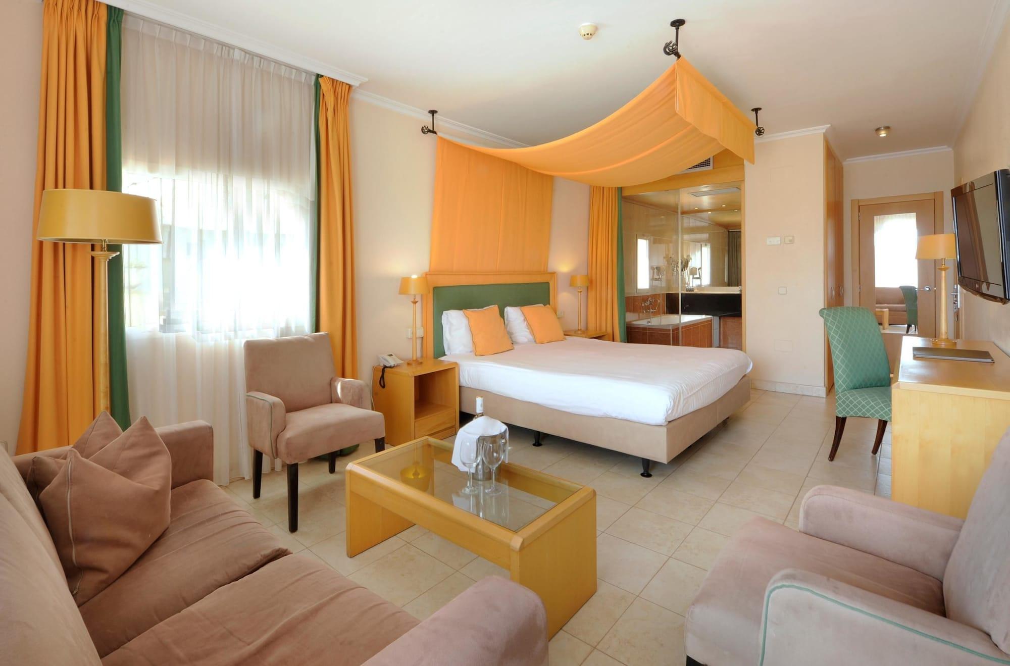 Van Der Valk Hotel Barcarola Sant Feliu de Guixols Exterior foto