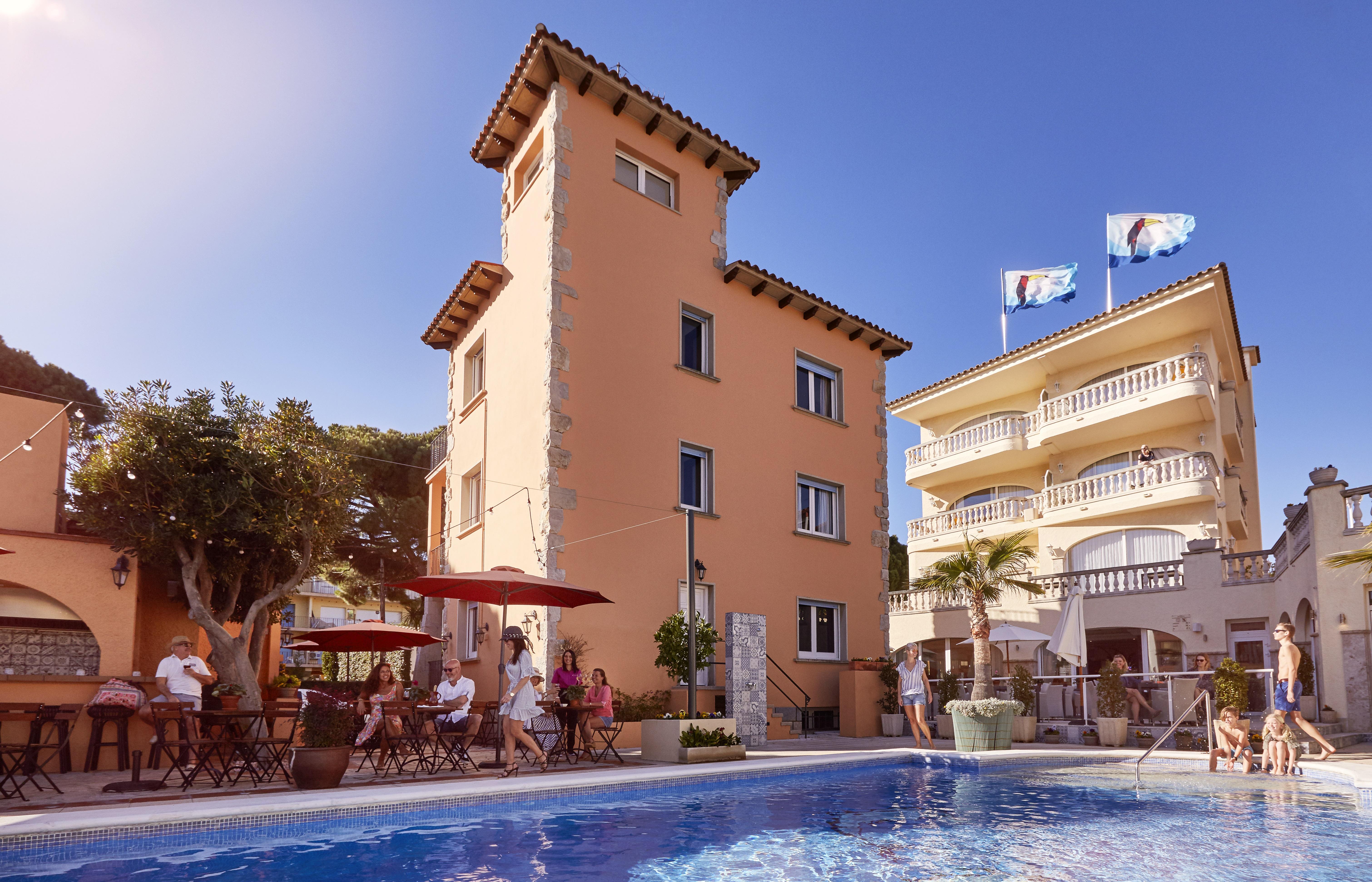 Van Der Valk Hotel Barcarola Sant Feliu de Guixols Exterior foto